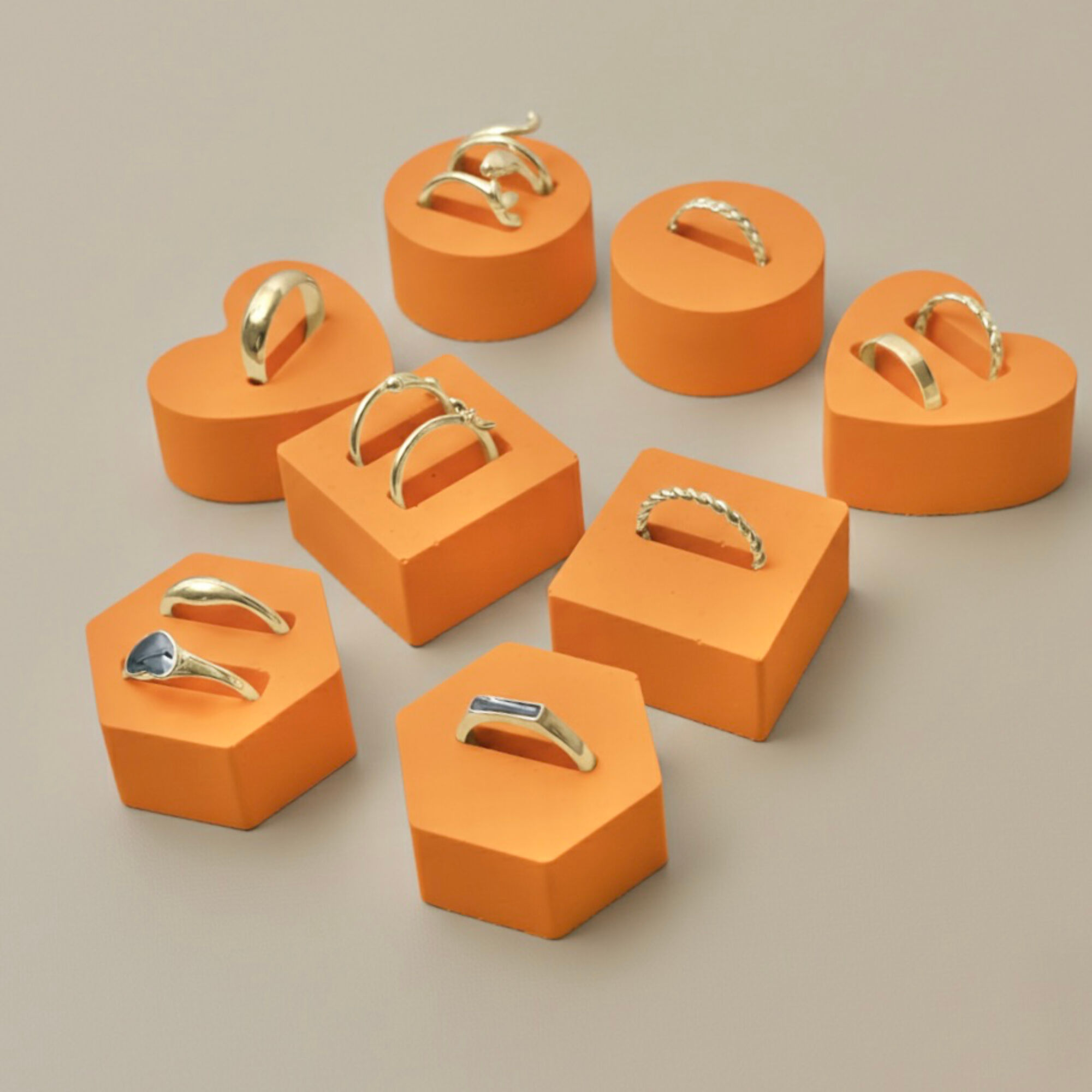 Set of 8 Orange Ring Holders for Thin Rings