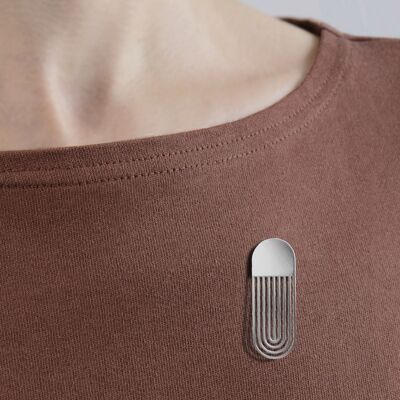 magnetic "graphic" pin - silver oblong