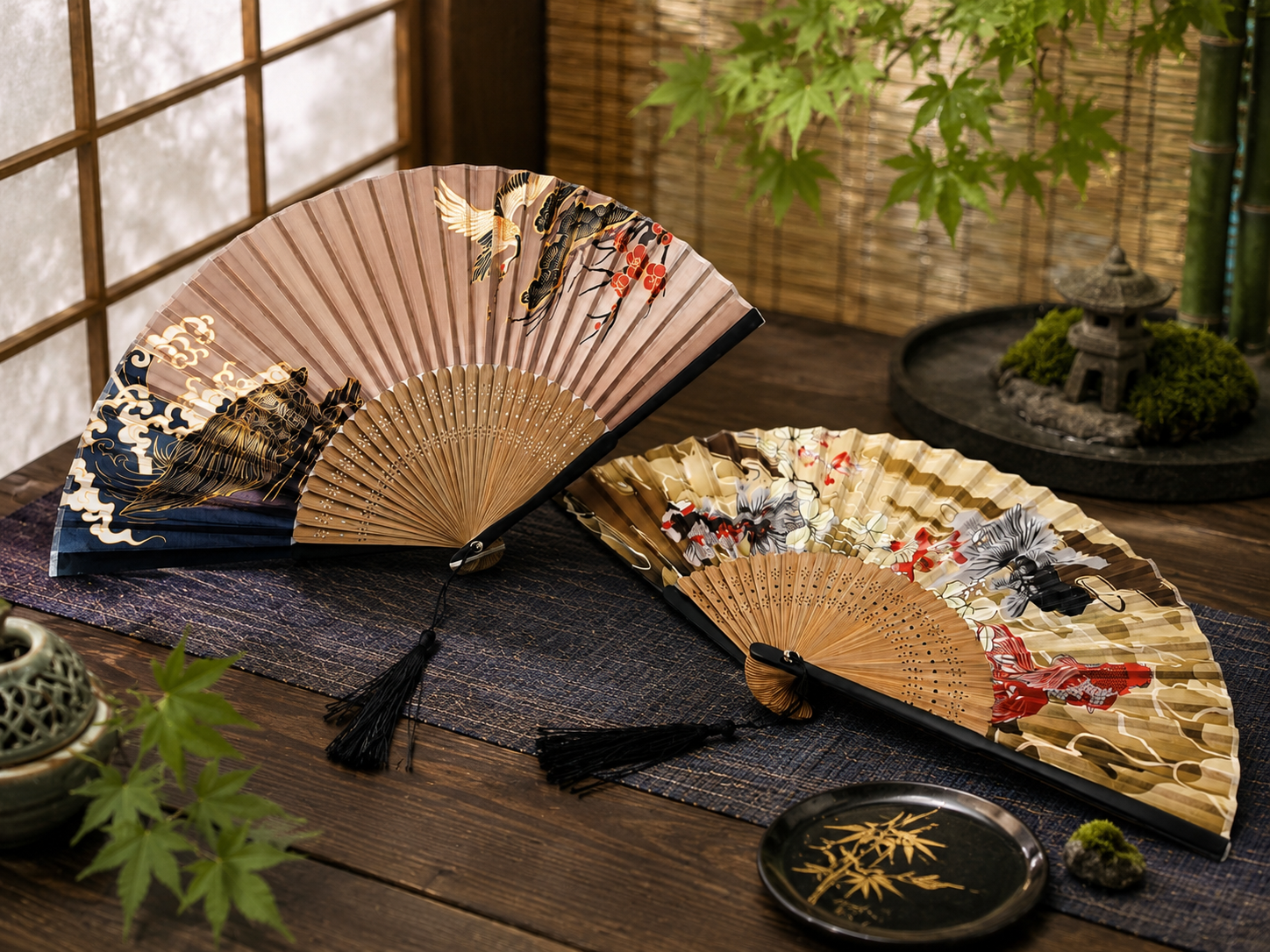 Luxury Fan – Japanese Art Fish and Crane Turtle Motif