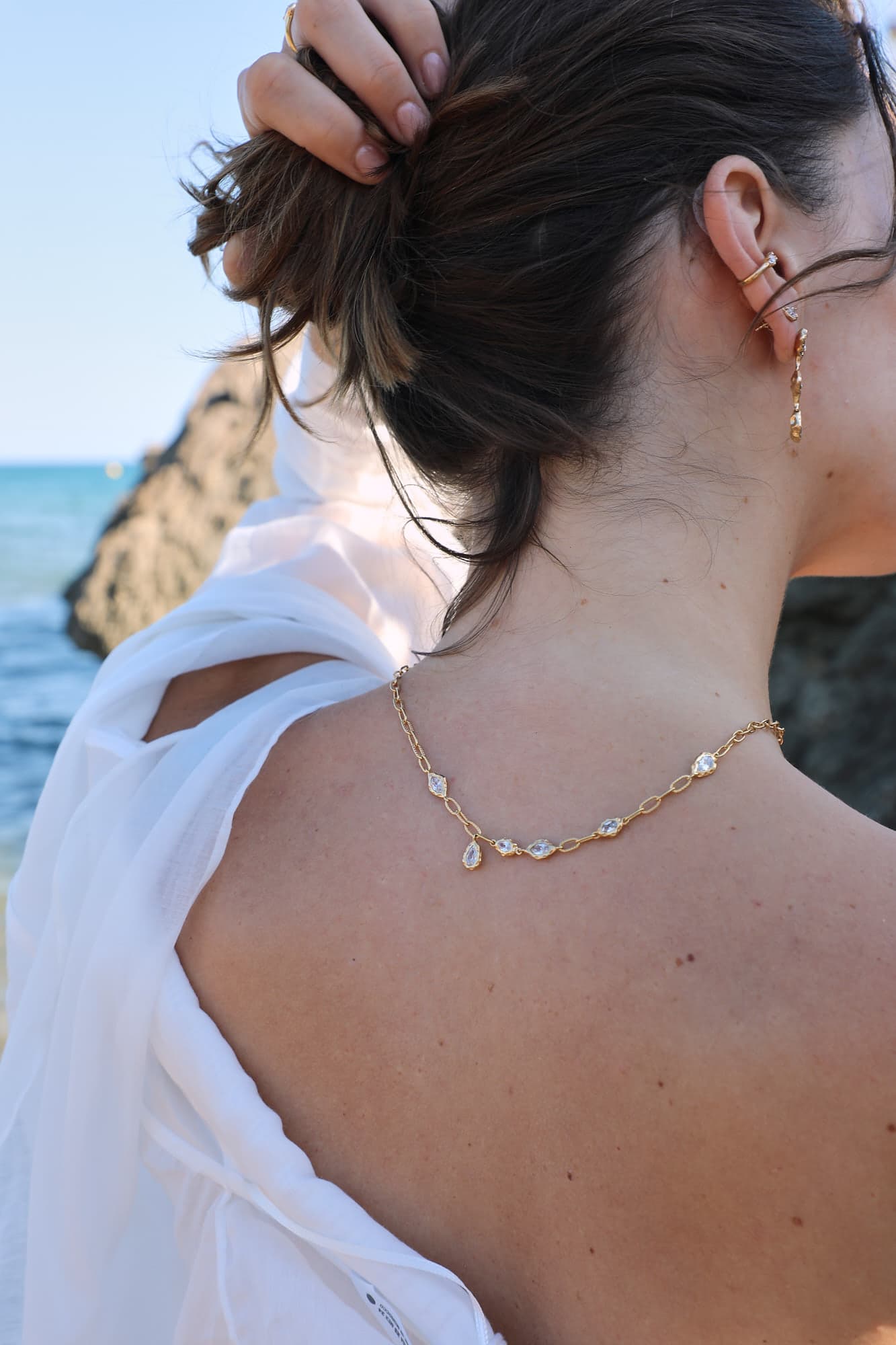 Collier Elara
