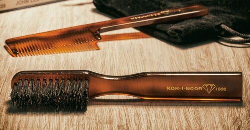 JASPE beard and moustache comb and brush set