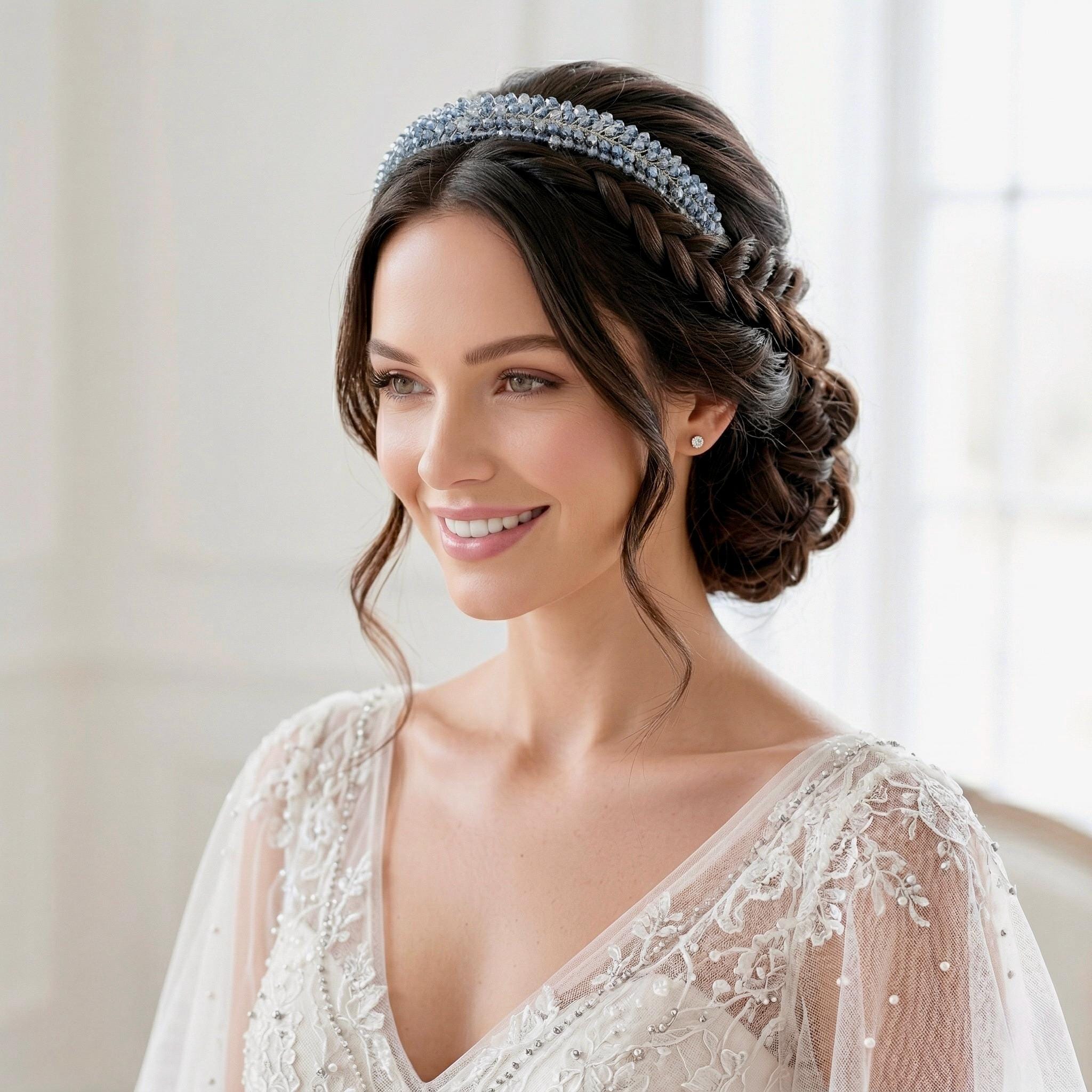 Hellblauer Braut Haarreif mit Kristall und Strass