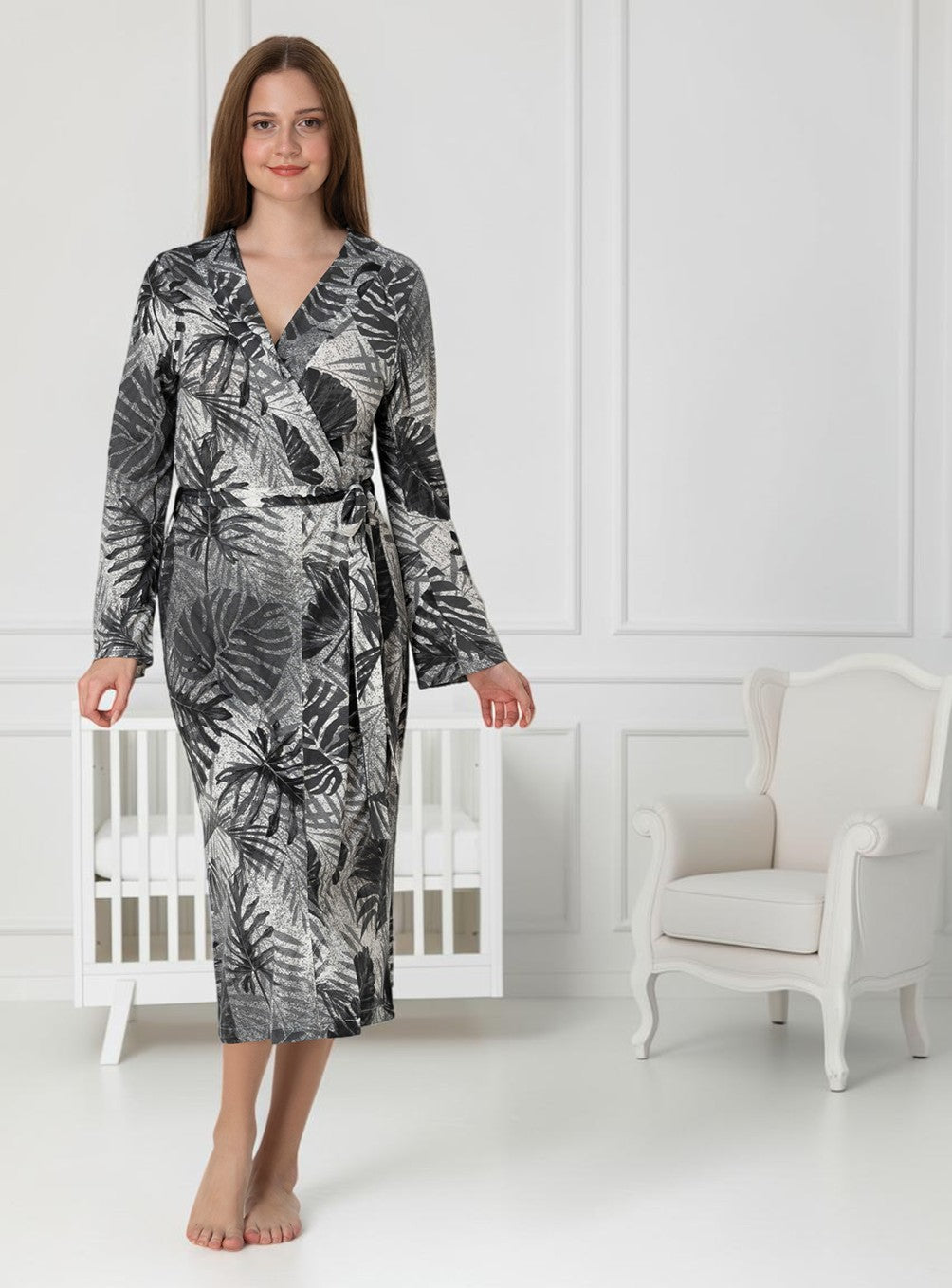 Grey Maternity Robe – Tropical Leaf