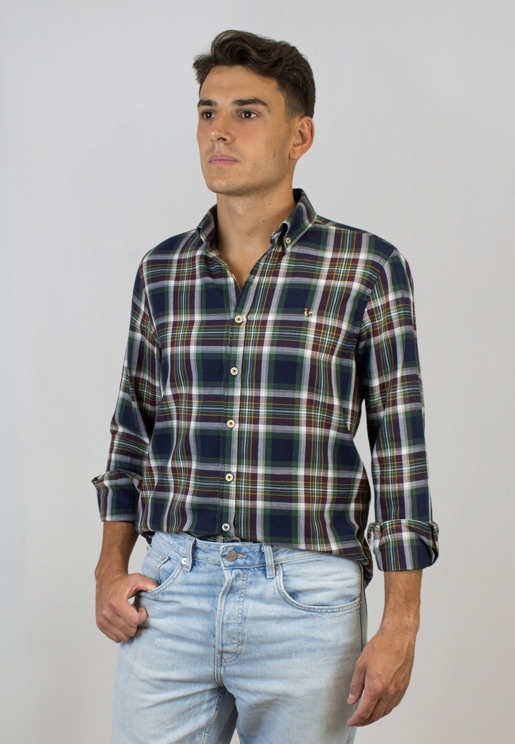 Camisa marino de cuadros verdes y blancos