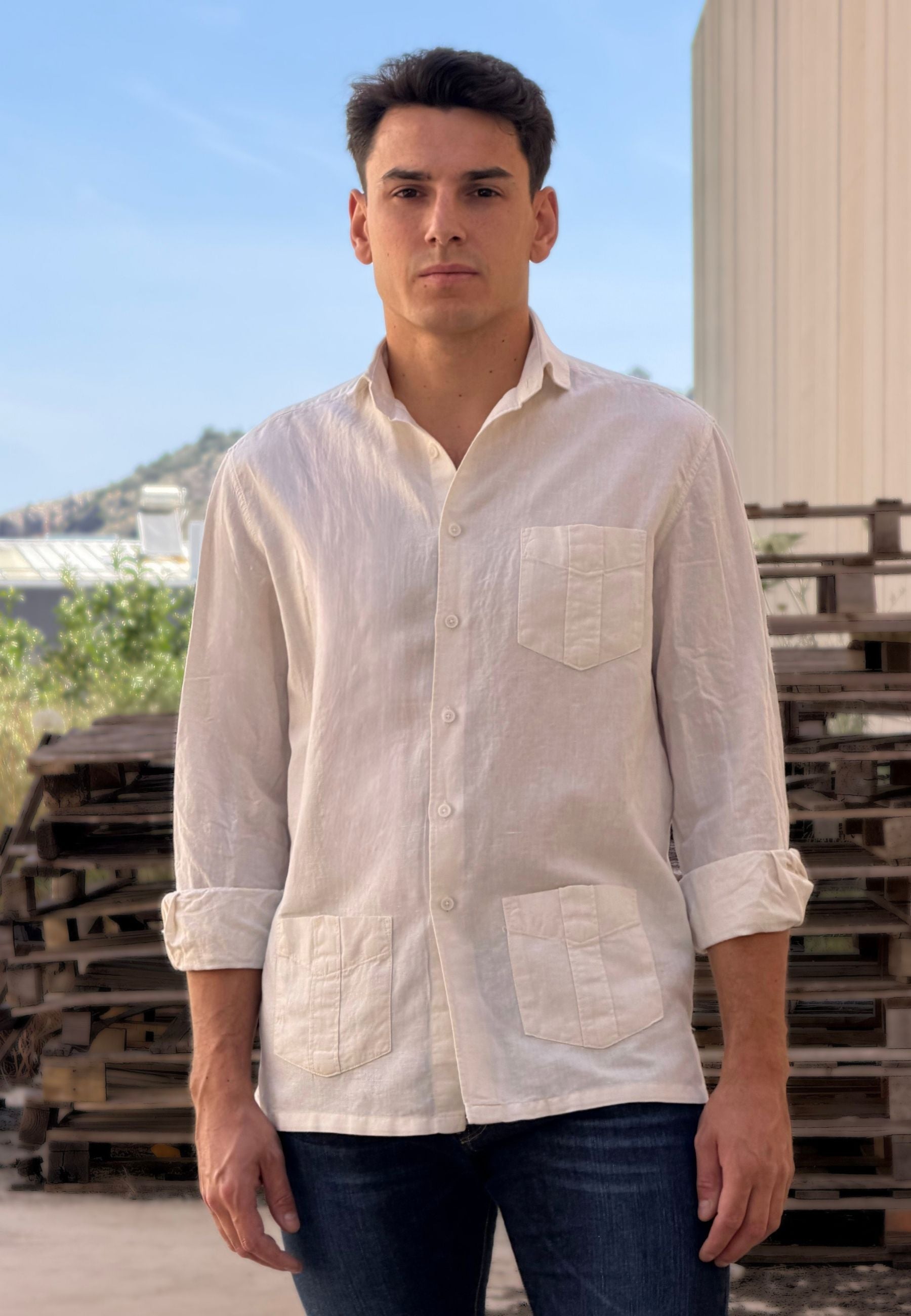 Camisa cubana con lino crudo