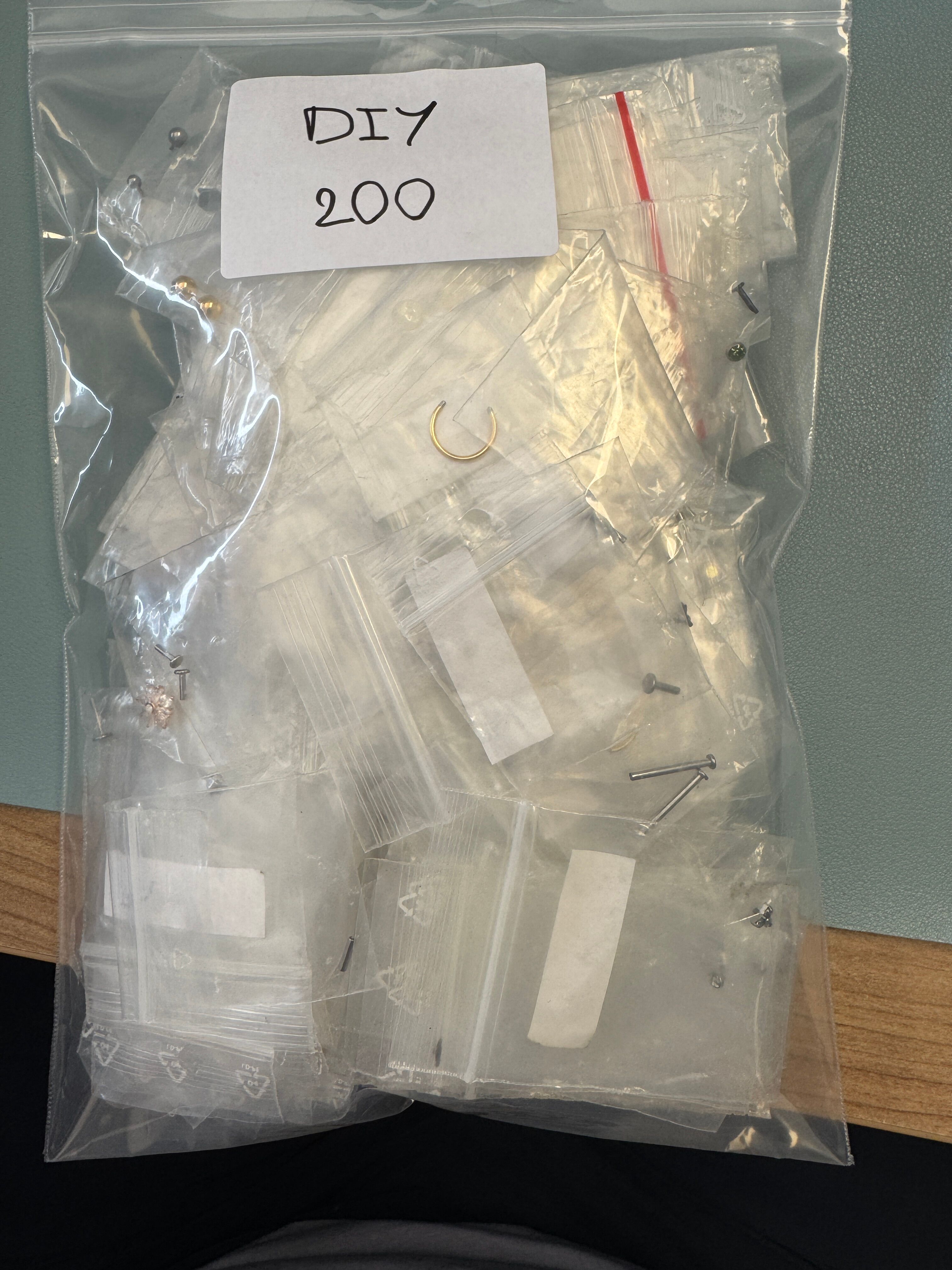 Pack of 200 DIY Piercings – 316L Surgical Steel & Titanium