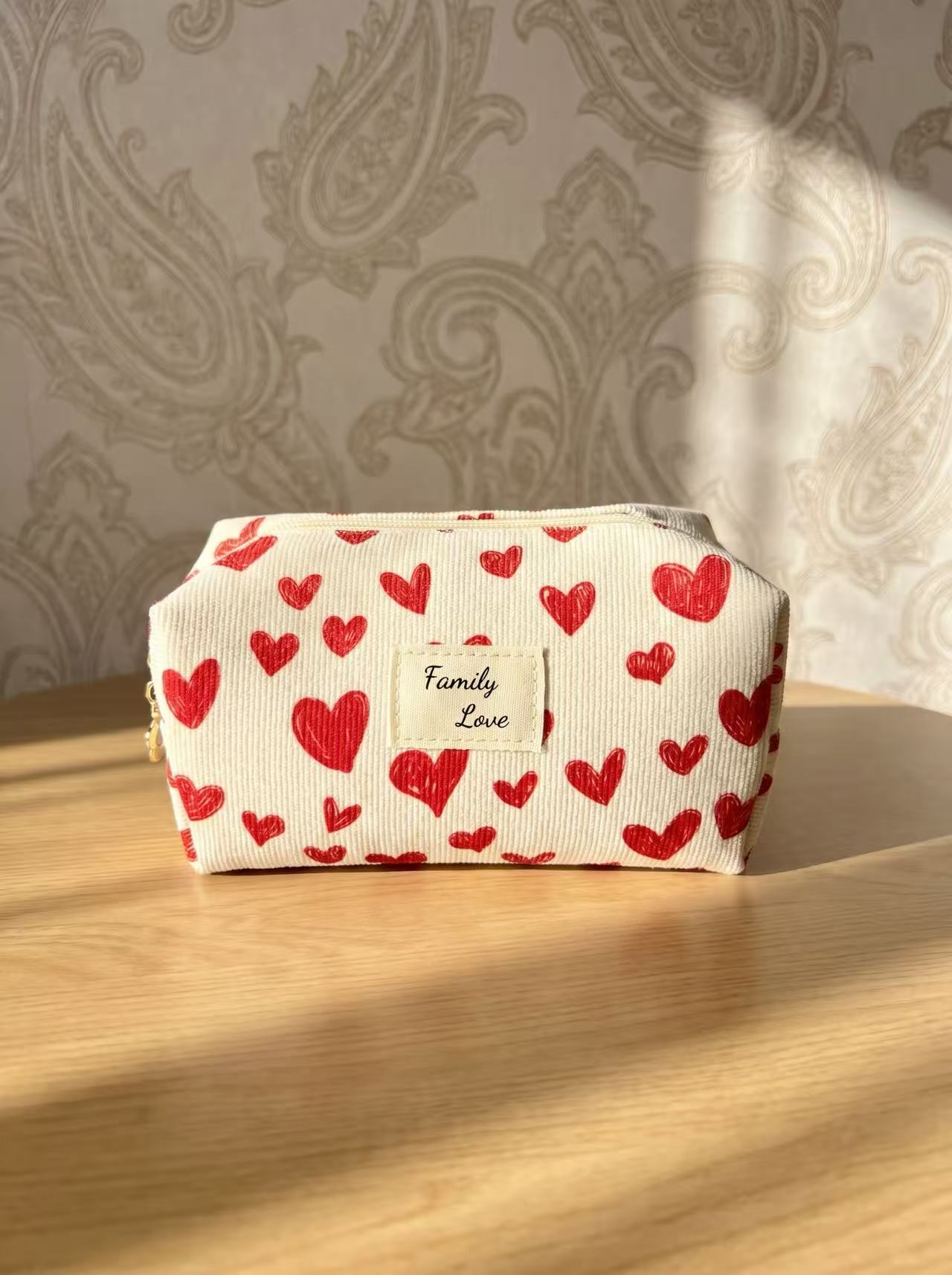 Pouch/Case 16x9x9 polyester hearts family love trendy