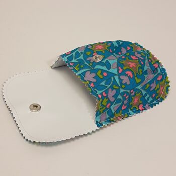 Zero-waste: Waterproof soap pouch in recycled tarpaulin - Turquoise blue 2