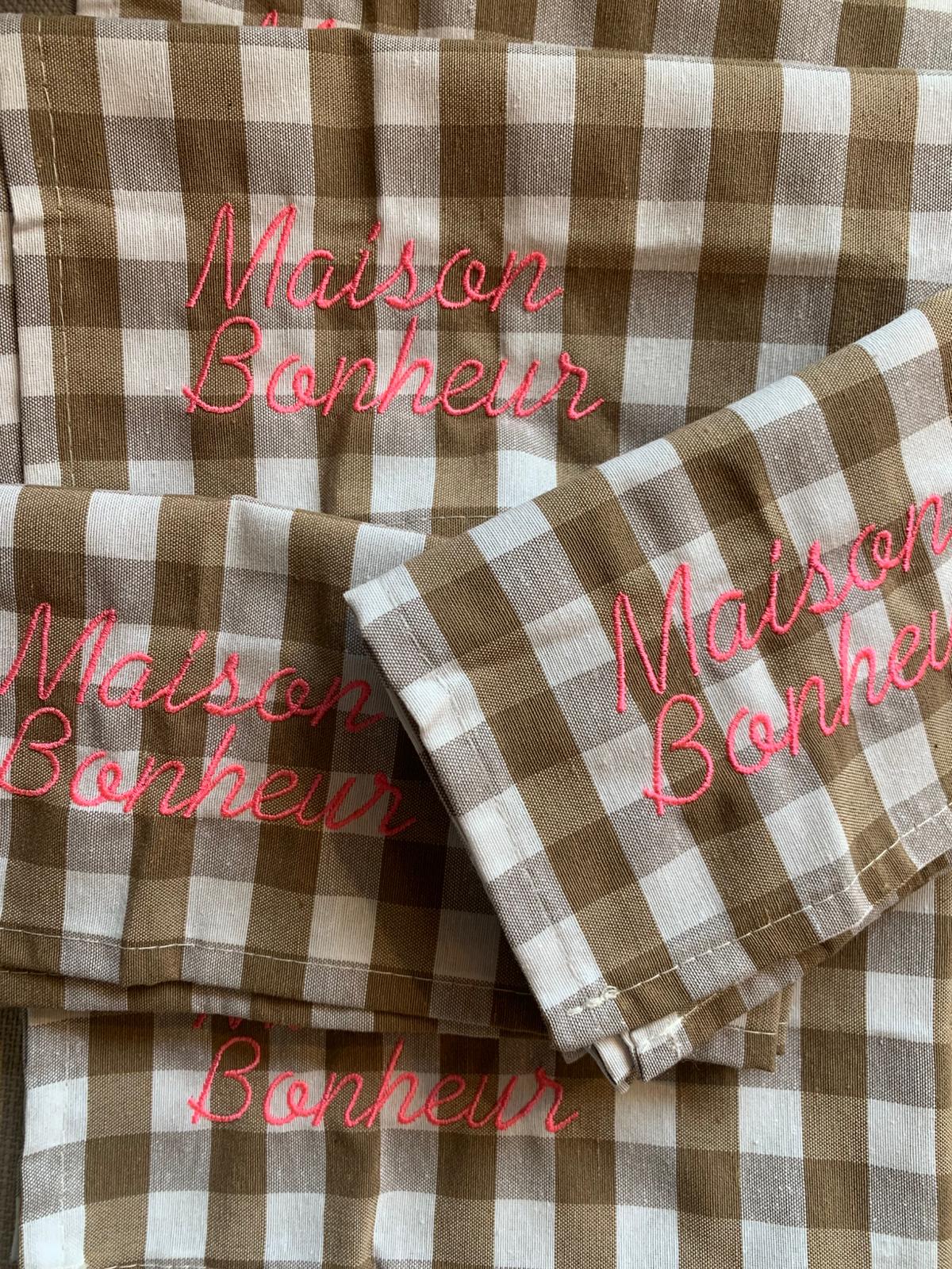 "Happy Home" towels
