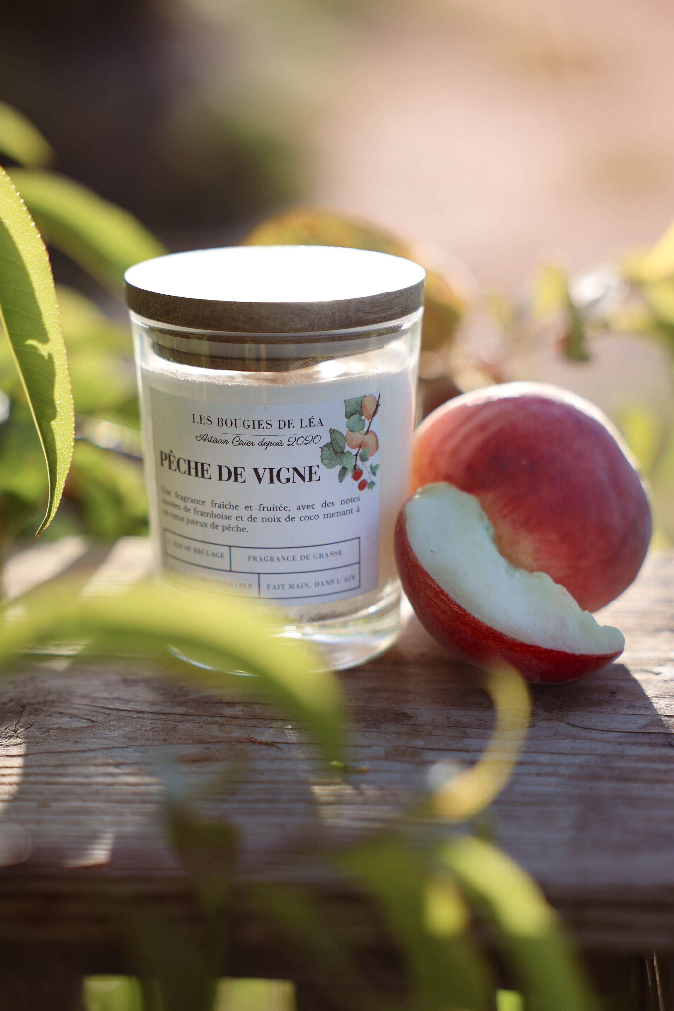 Large Peach Vine Scented Candle - Set of 4