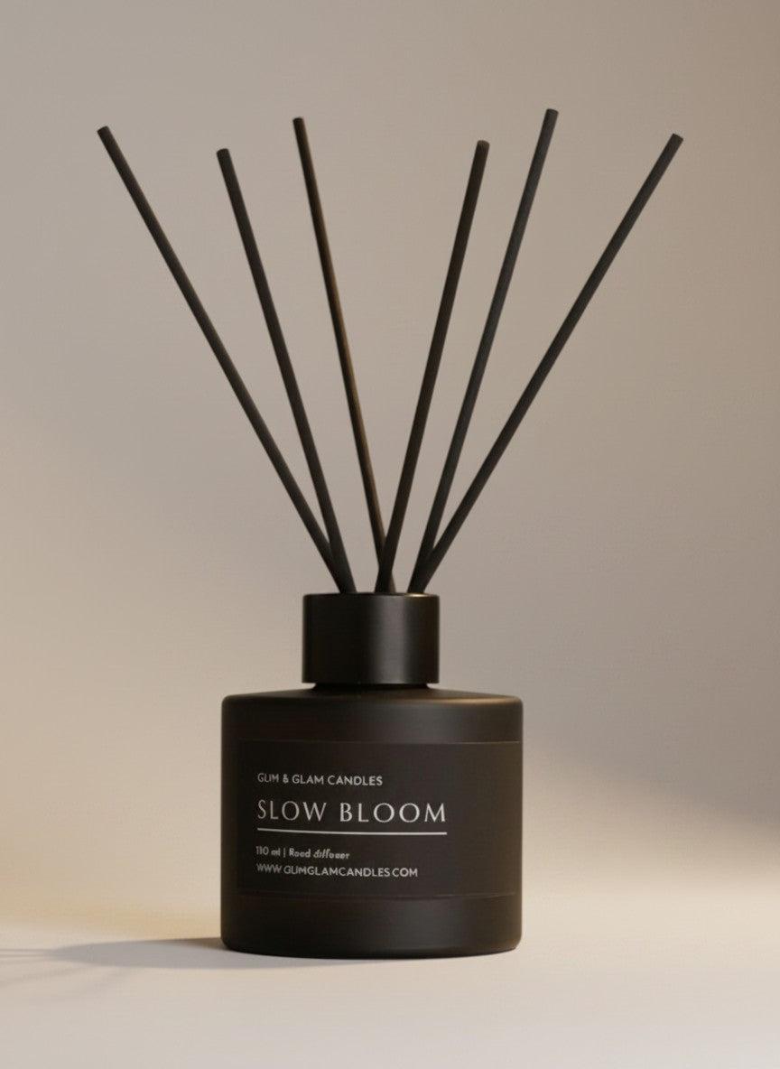 SLOW BLOOM REED DIFFUSER