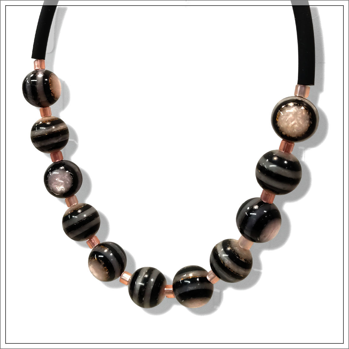 "SONORE" | Collier ras-d-cou [perles en résine]