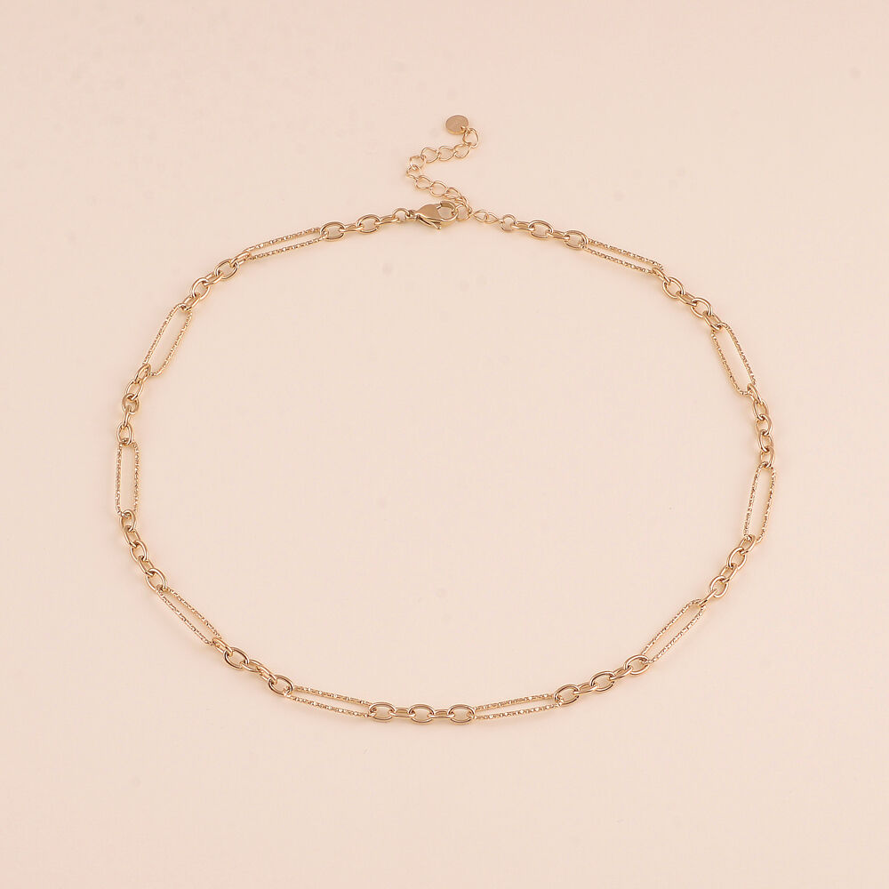 Necklace - alternating rectangular, rounded, serrated, and smooth round links