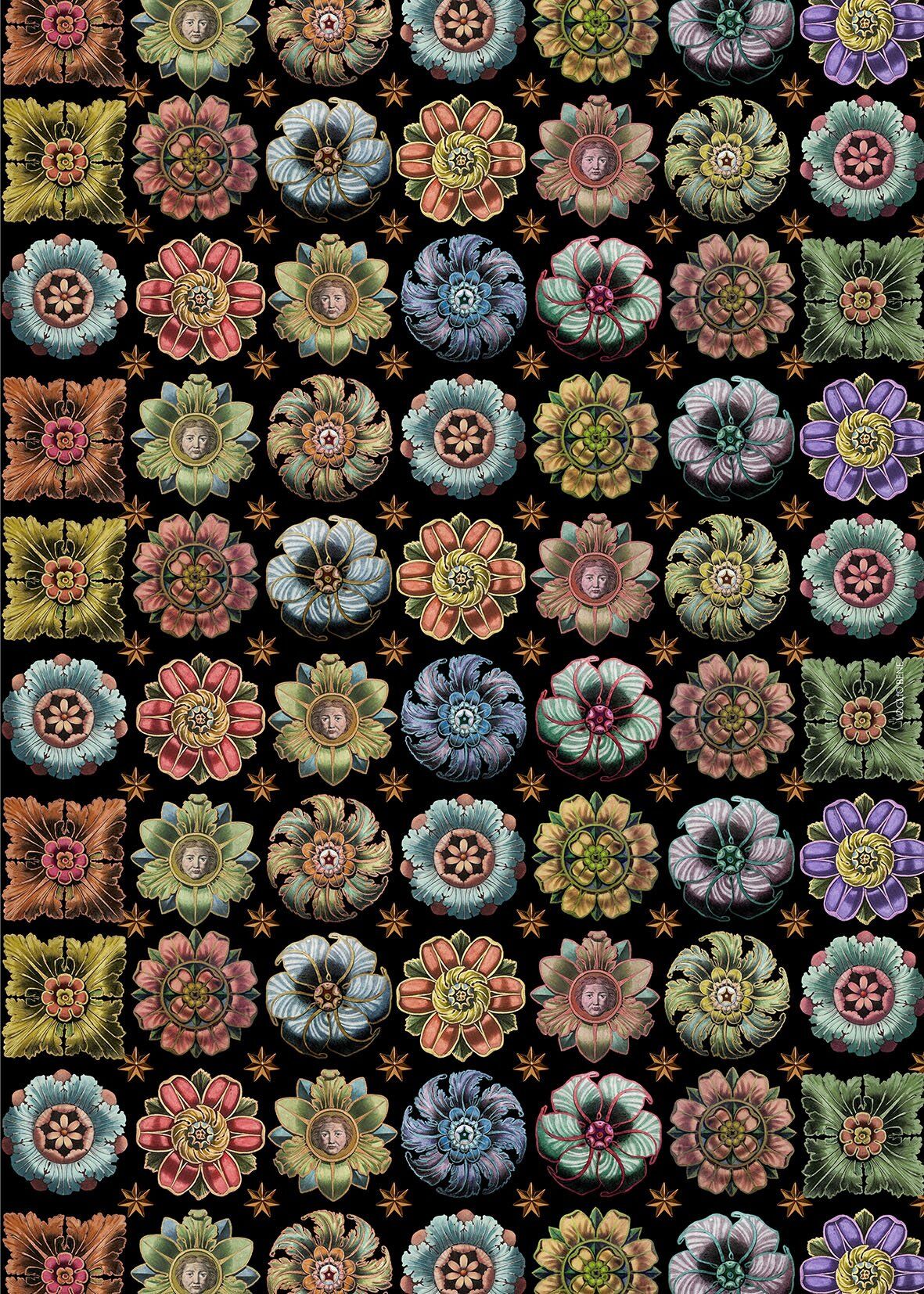 Upholstery coupon with rosettes