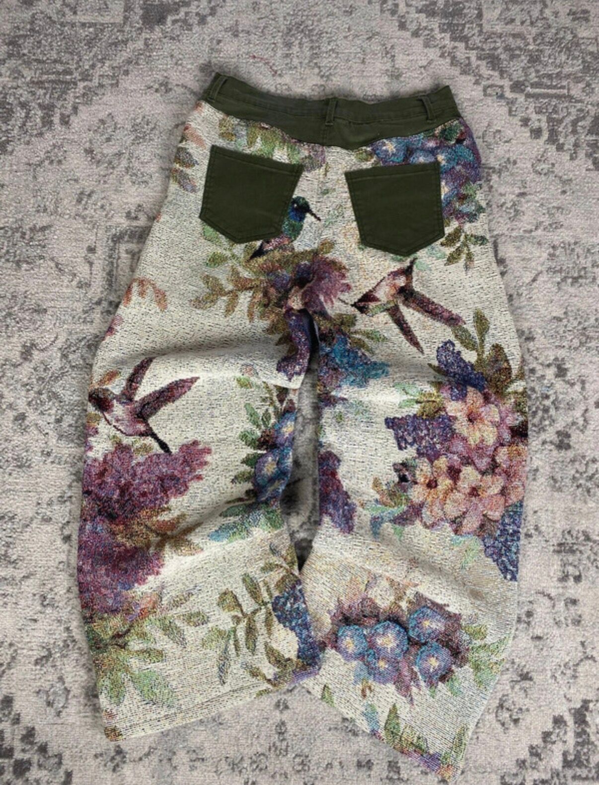 Pantalon baggy en tapisserie unique handmade upcyclée