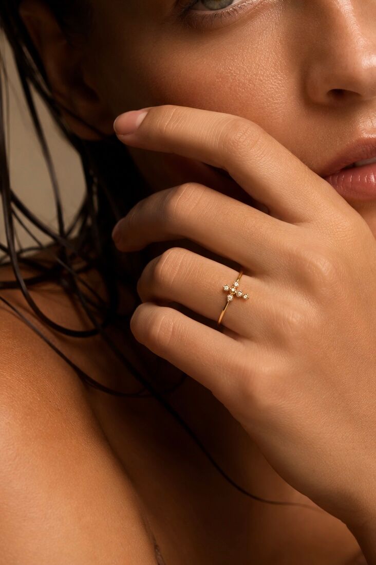 Bague minimaliste croix sertie 424AQ343