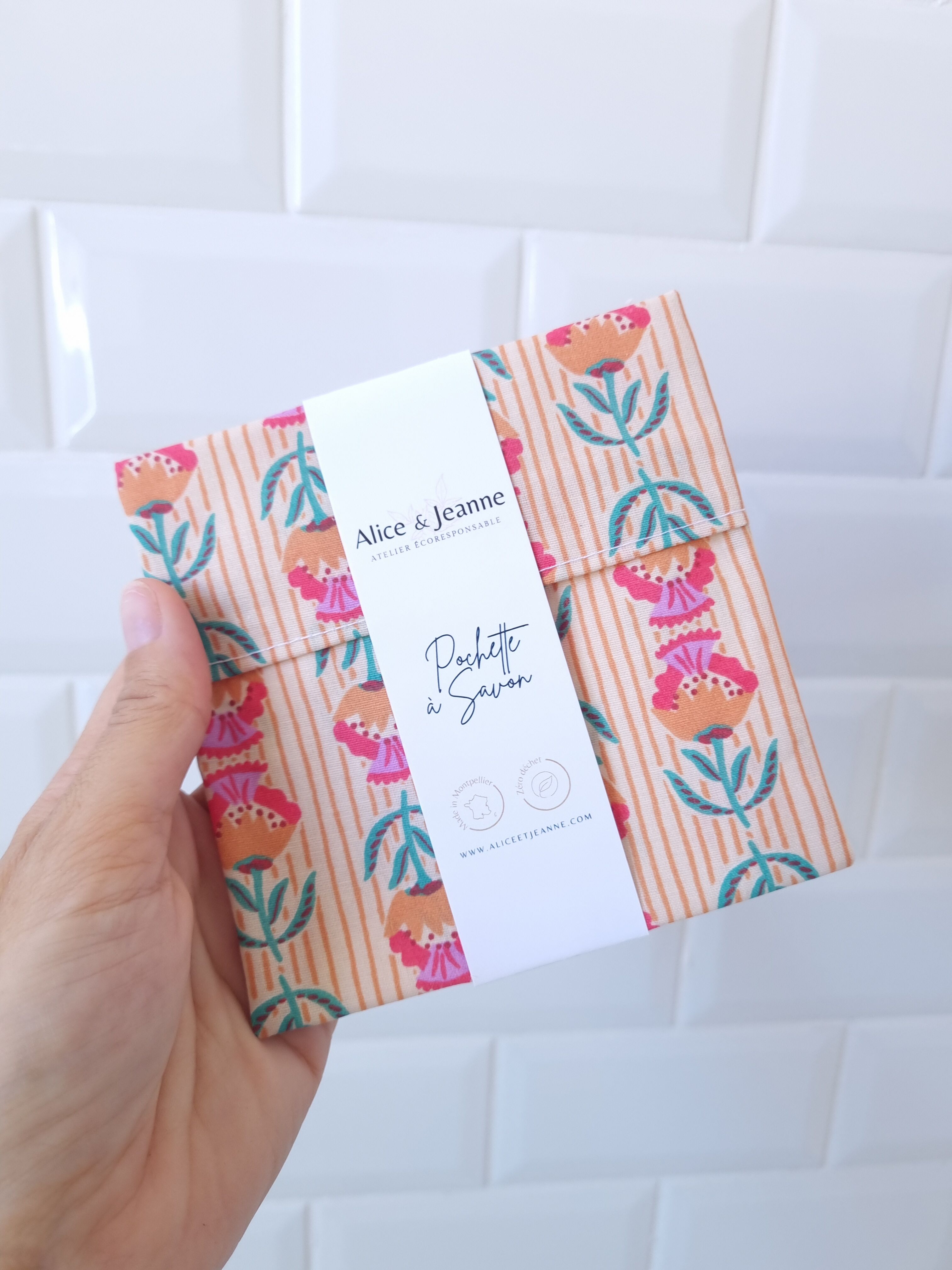 Emilie soap pouch