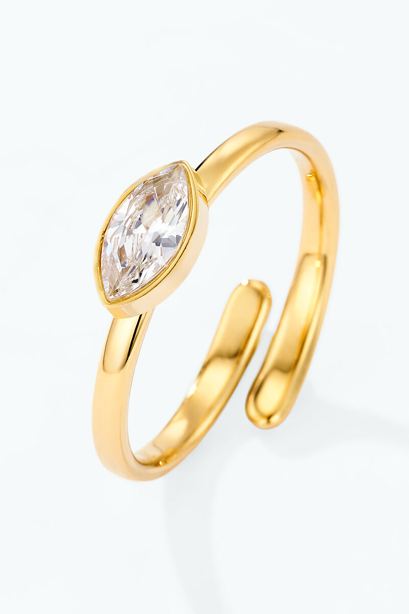 Bague solitaire à zircon navette en acier inoxydable 424AQ342