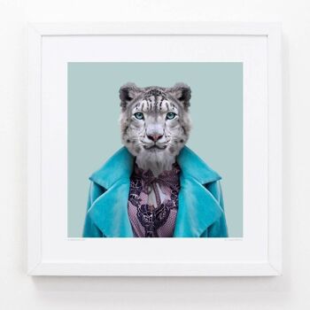 Aiperi, le léopard des neiges__Bleu clair / Grand [61cm x 61cm] / Sans cadre 1