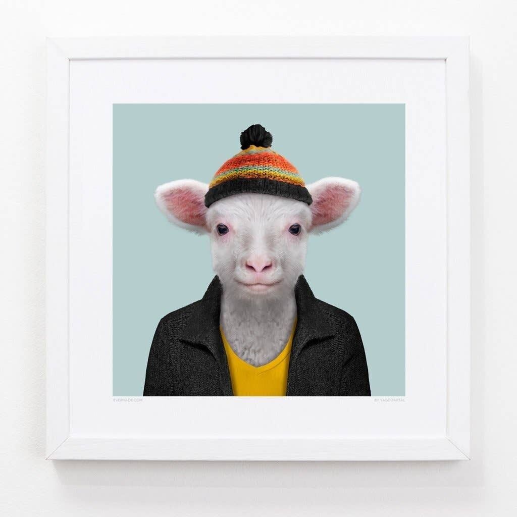 Sam, la oveja__Azul claro / Grande [61 cm x 61 cm] / Sin marco