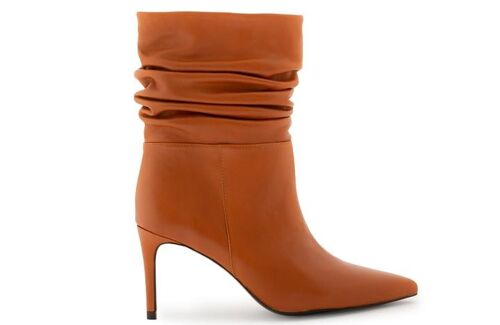 Michelle cognac leather boots