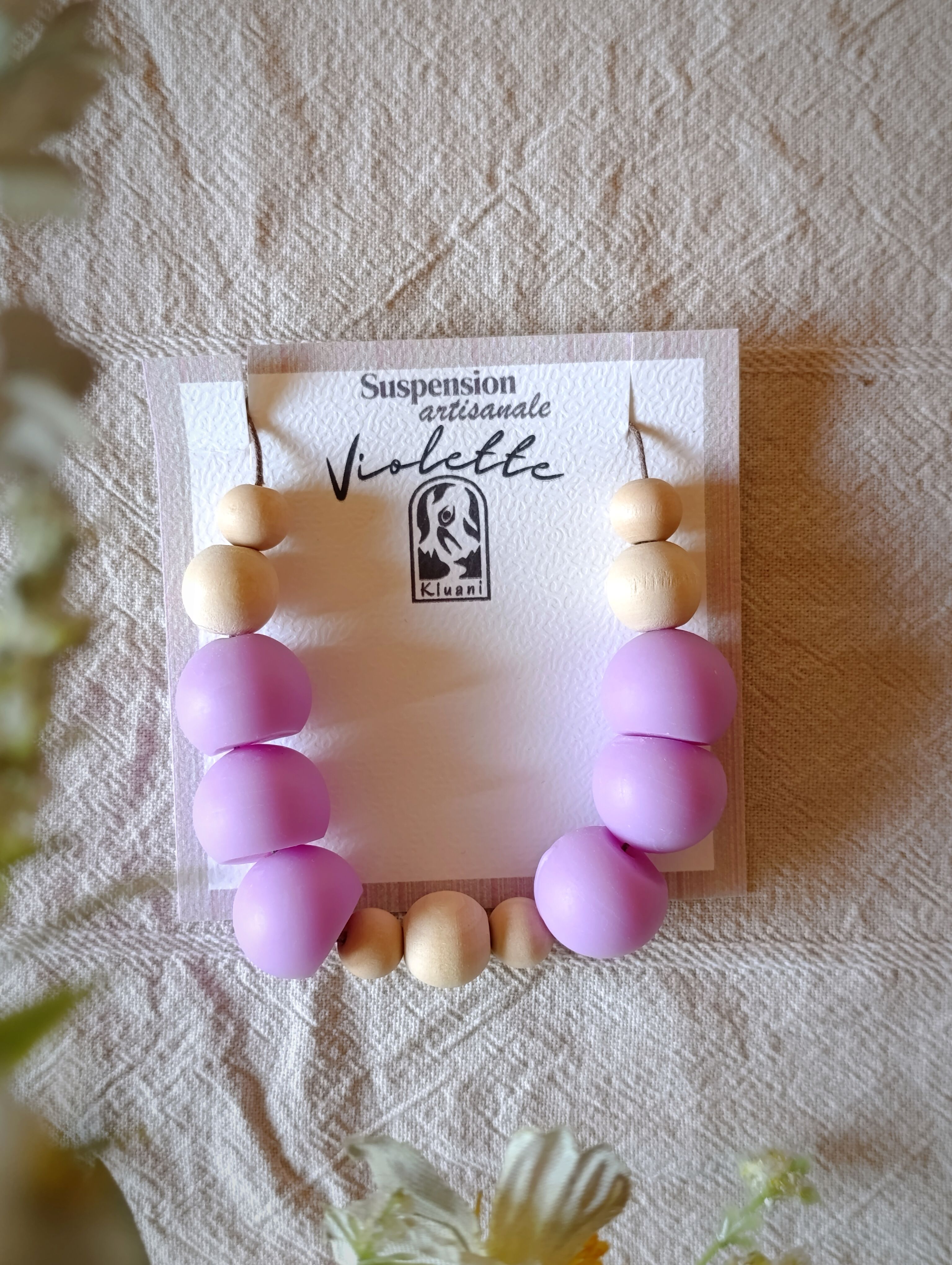 Handcrafted scented pendant light - Violet