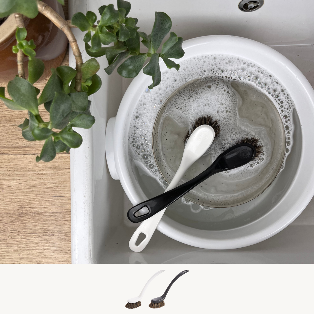 Dishwash brush