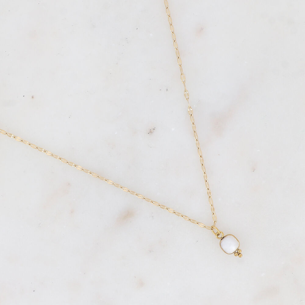 Necklace with square natural stone tassel