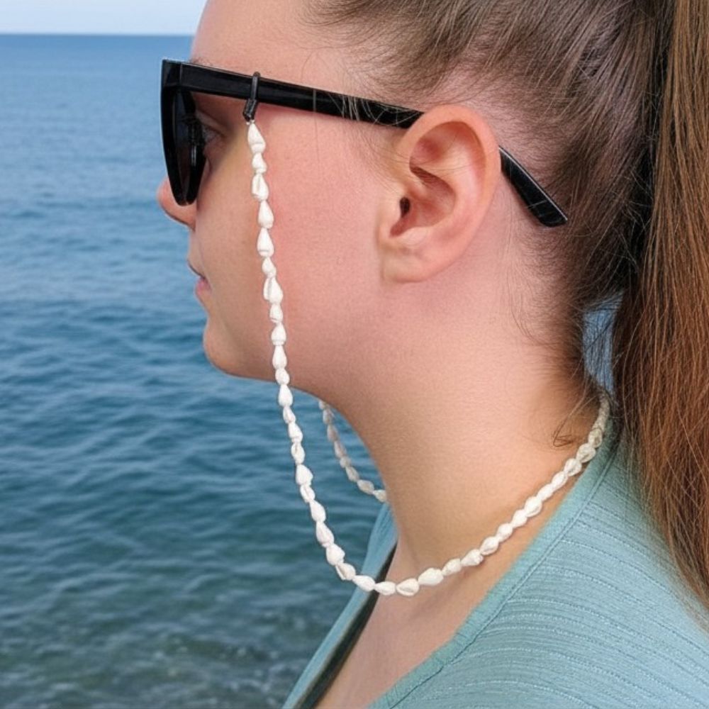 Brillenband aus Muscheln