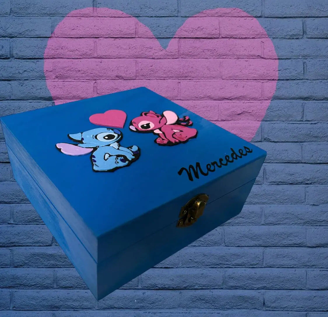 Caja de Stich personalizable - Madera pintada a mano