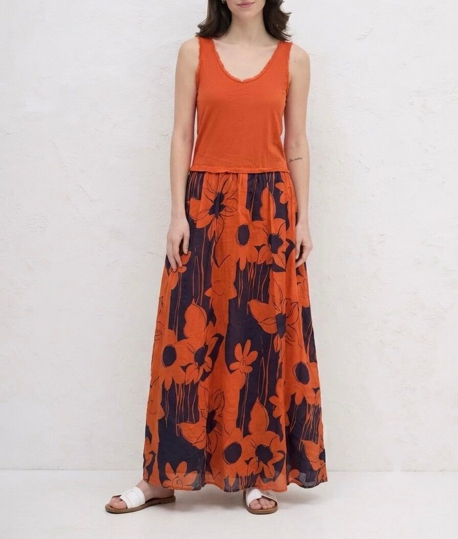 Long, two-tone tank dress with a round neck and frayed armholes, floral pattern