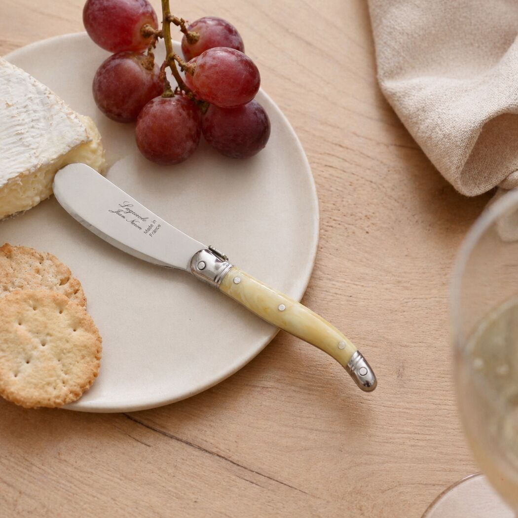 Laguiole Mini Spreader, Pale Horn