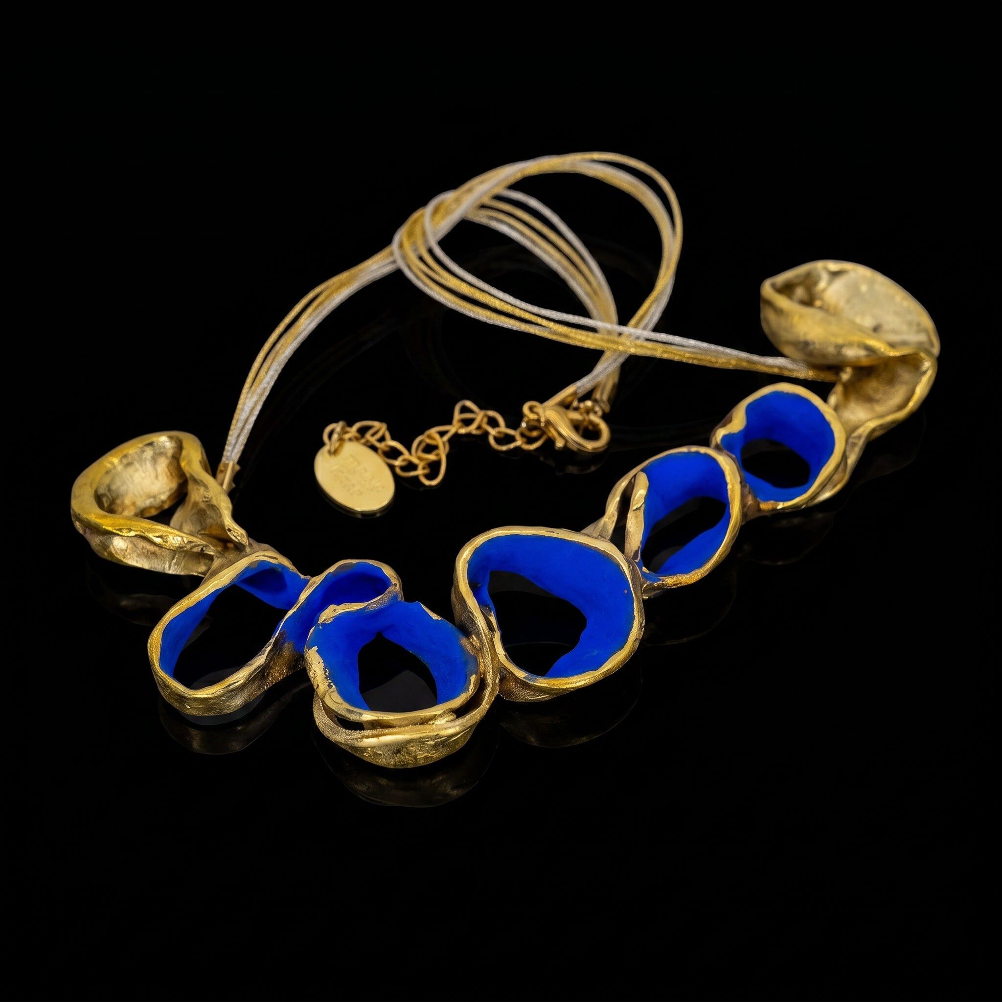 Halskette „Ozeanharmonie“ • Organischer Wellenanhänger • Geschwungener, skulpturaler Statement-Schmuck