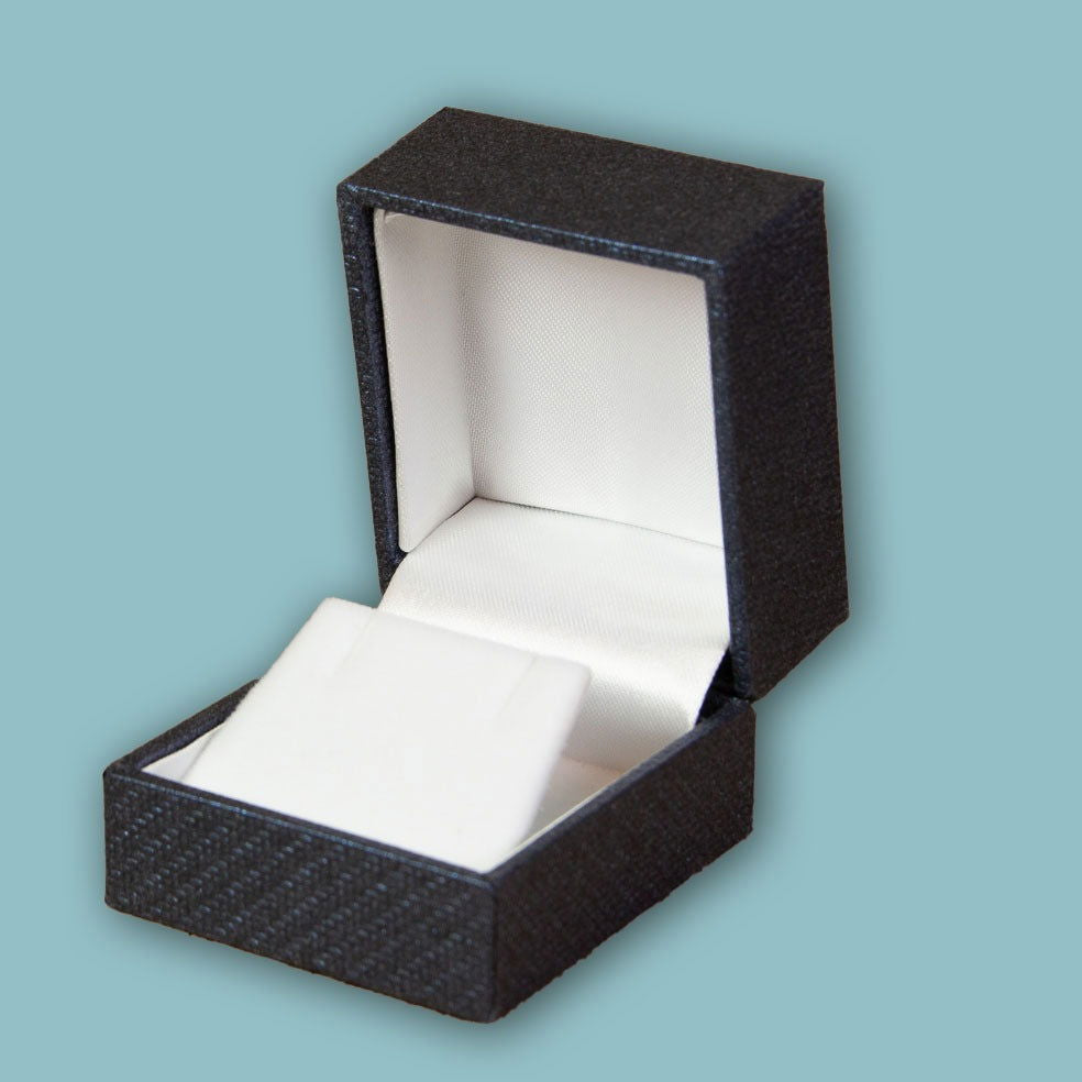Eco deLuxe Stud Earrings S
