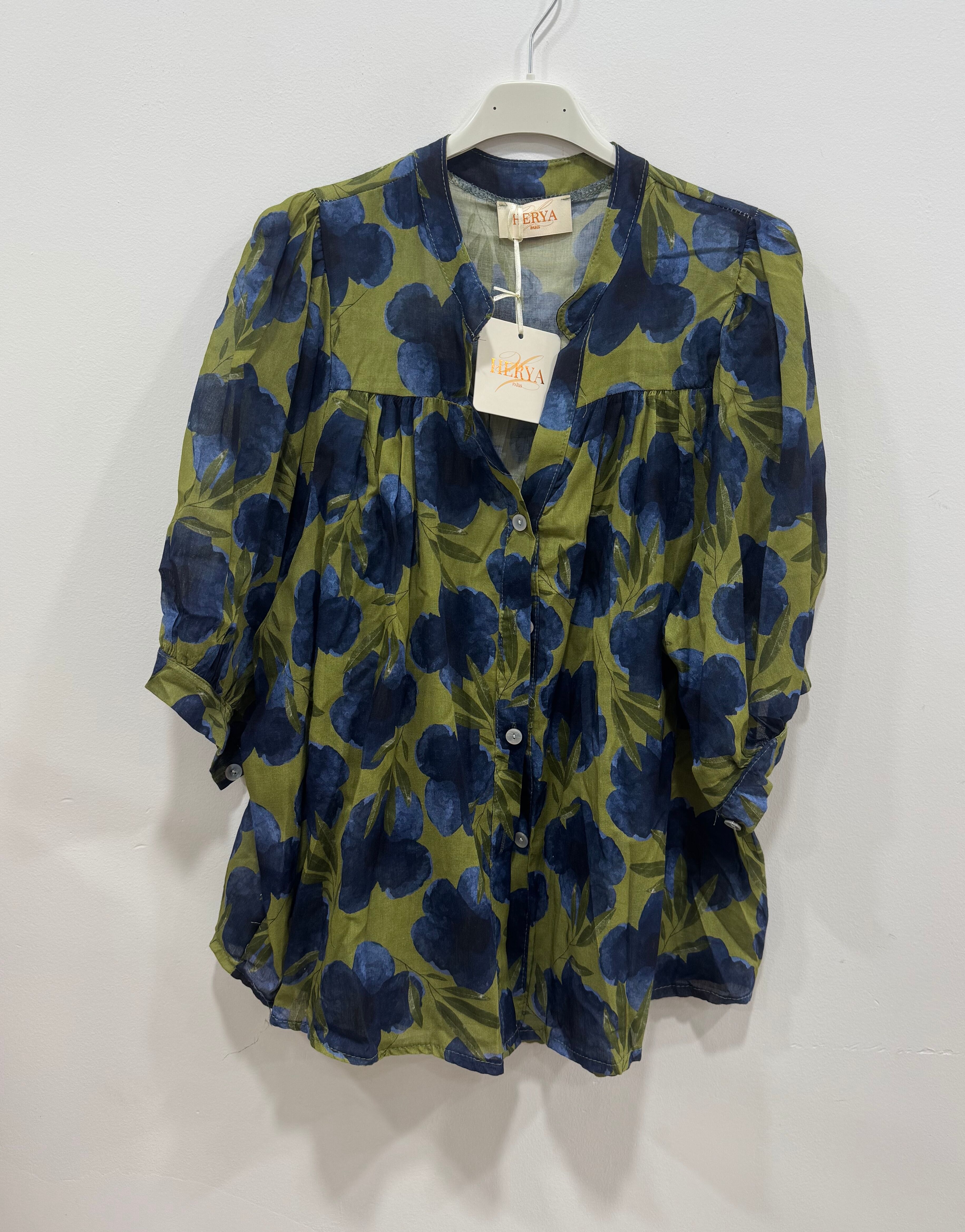 Chemise bohème manches courtes col mao imprimé floral