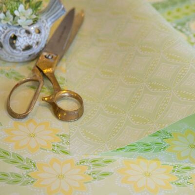 Kanzashi breeze & diamonds - chartreuse & yellow - gift wrapping paper