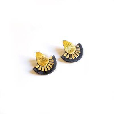 Lotier flower earrings in gold and black leather