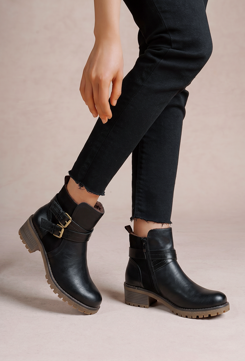 Biker-style ankle boots with double buckle straps (Ref: F6936)