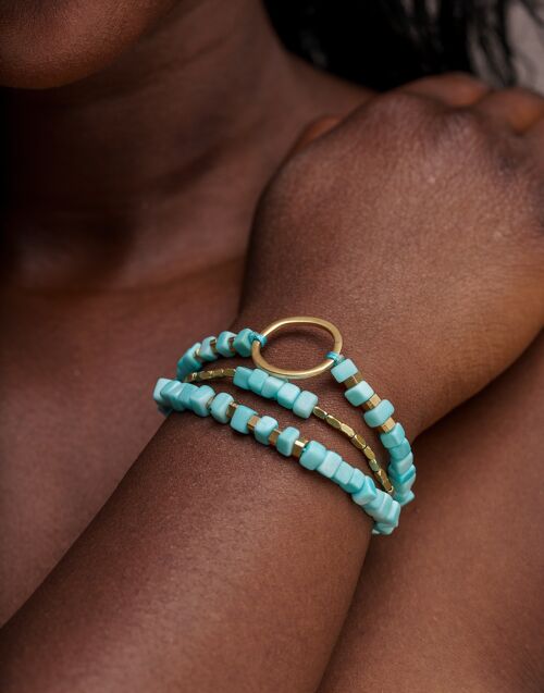 Dainty Triple Tagua Bracelet - Bright Blue