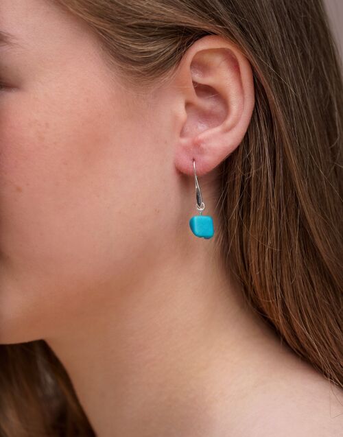 Cubo Tagua Earrings - Bright Blue