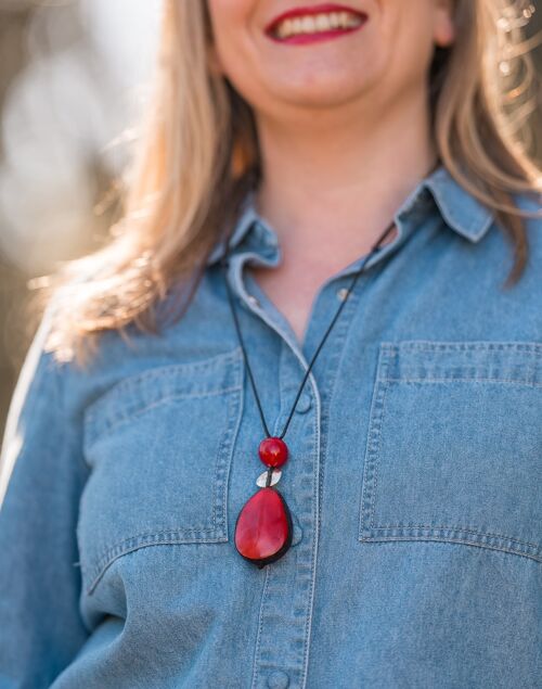 Adjustable Pendant Necklace - Red