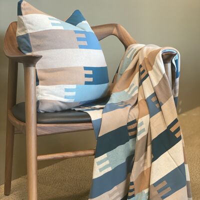 Fredrik blanket blue