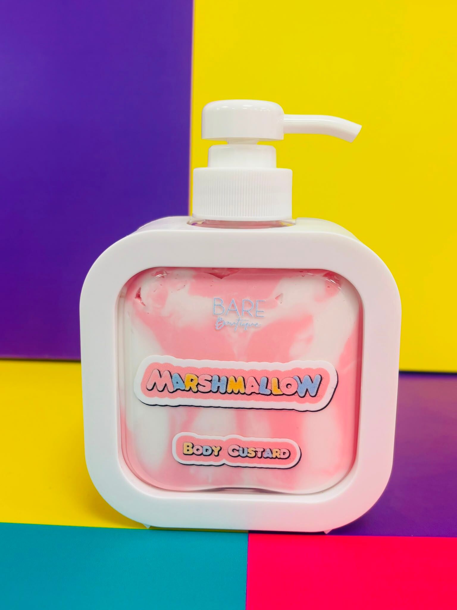 Crema corporal (loción) de 300 ml con aroma a malvavisco.
