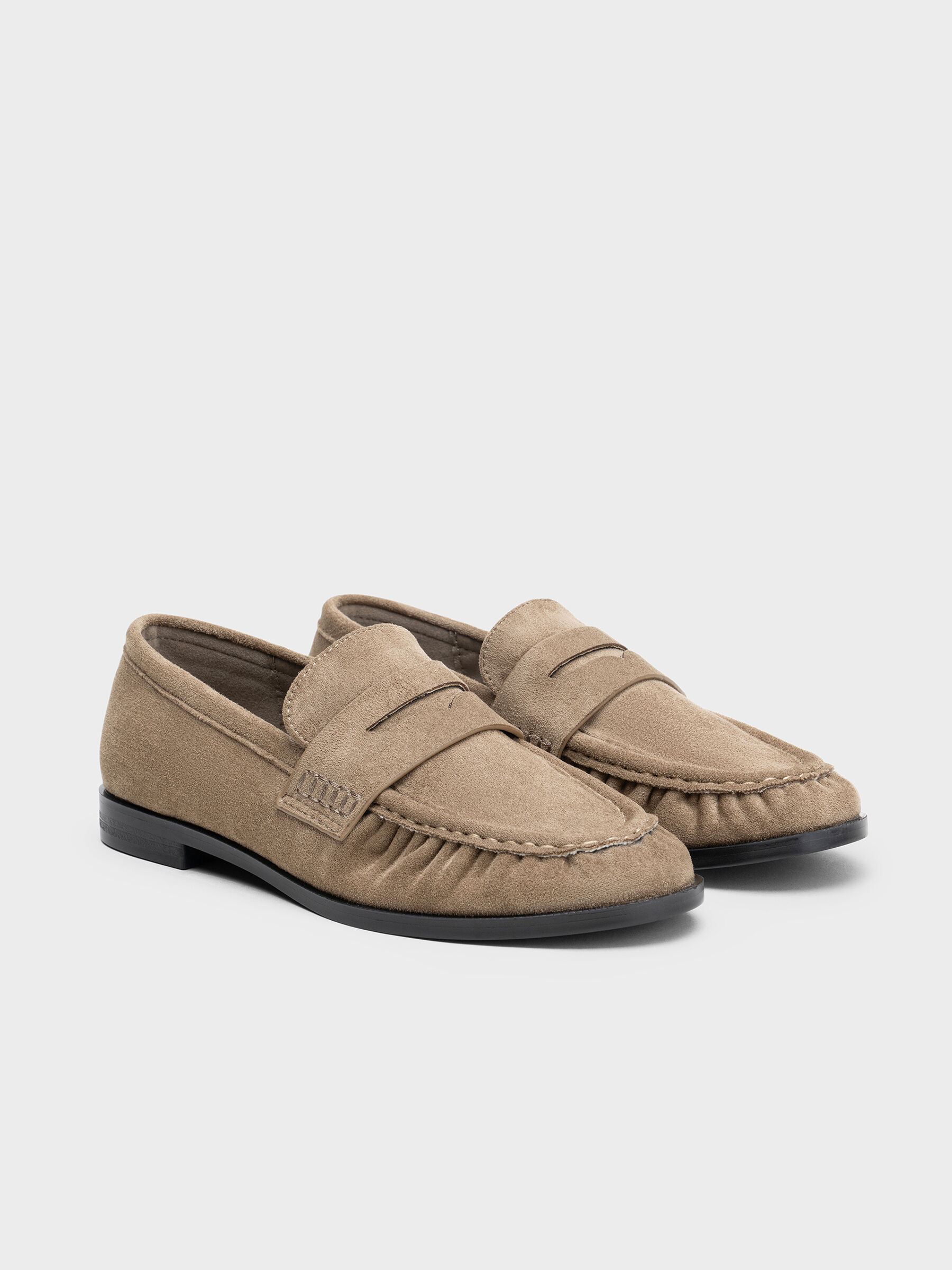 Mocassins penny pour femmes avec bout froncé et bout rond plat