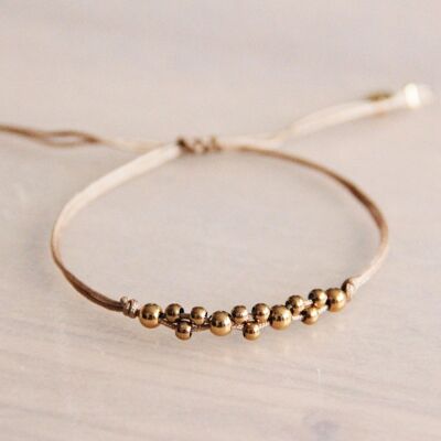 FW107 - Satinarmband mit goldfarbenen Perlen - taupe / gold