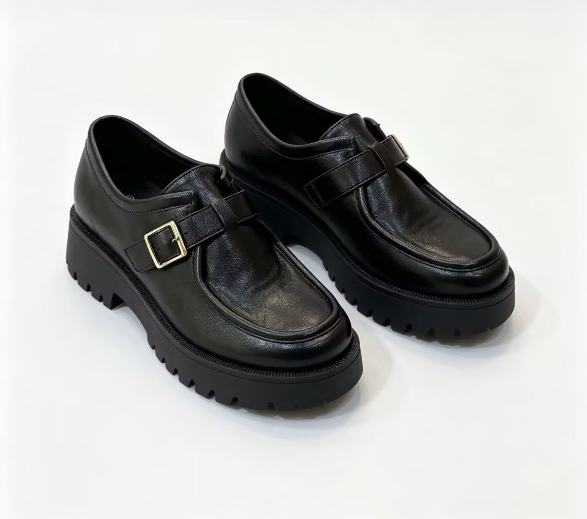 DERBIES BASIC
