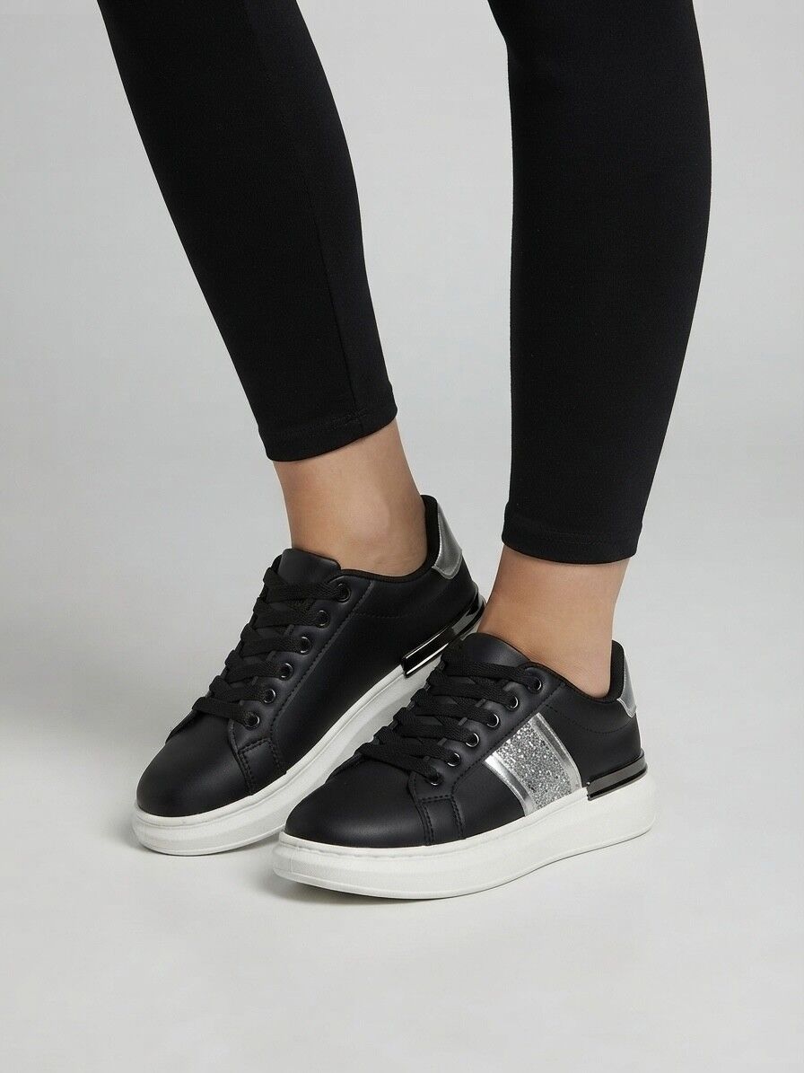 BASIC SNEAKERS