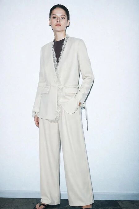 Blazer mit Spitzenbesatz