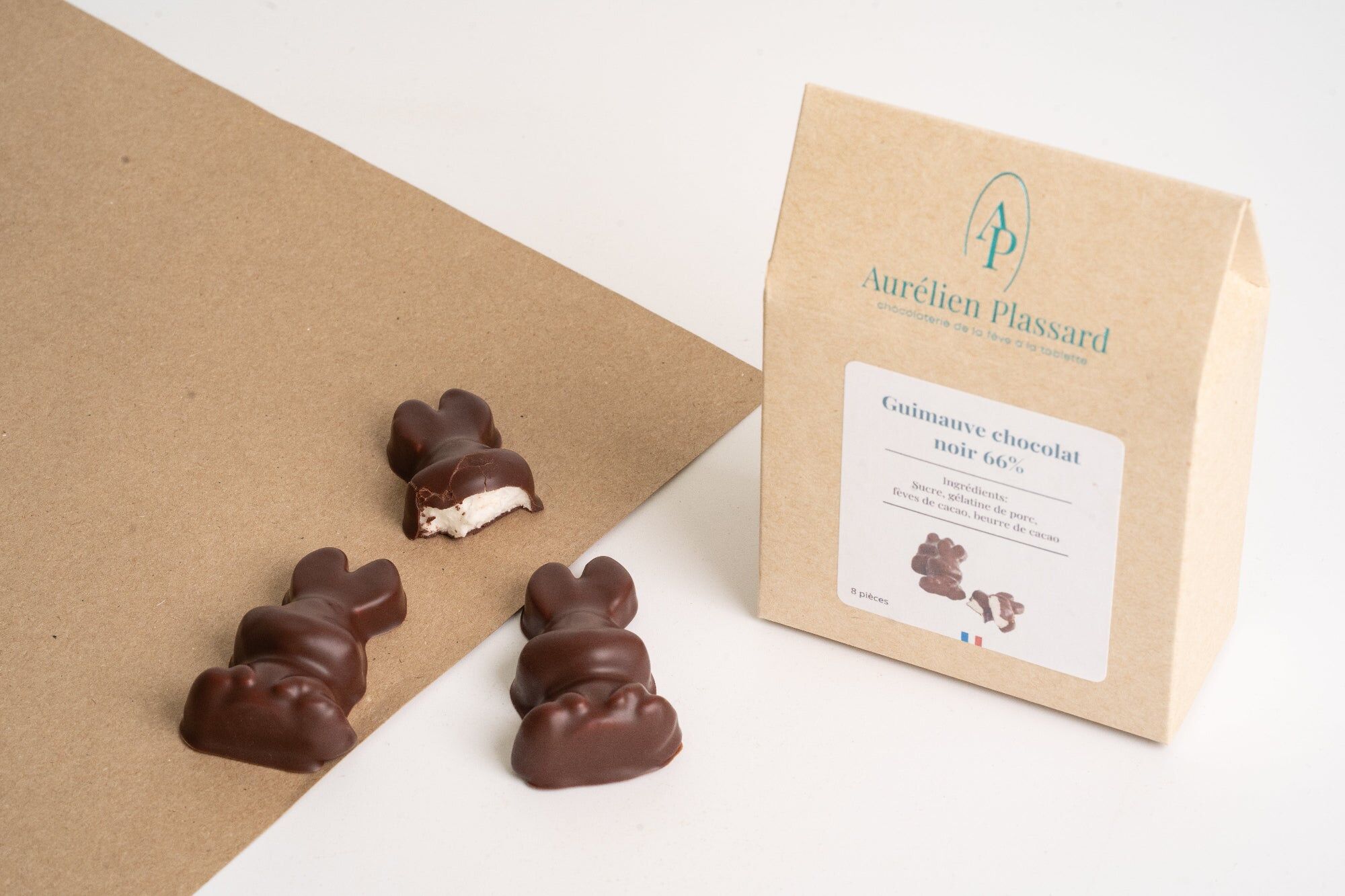 Dark chocolate (66%) or milk chocolate (37%) marshmallow bunnies