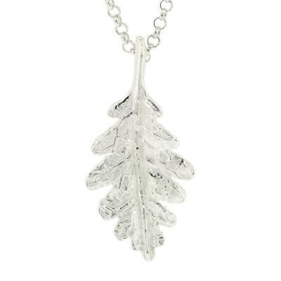 Little Oak Leaf Pendant with 18" Trace Chain and Box (K-P919-S+N301+BOX)